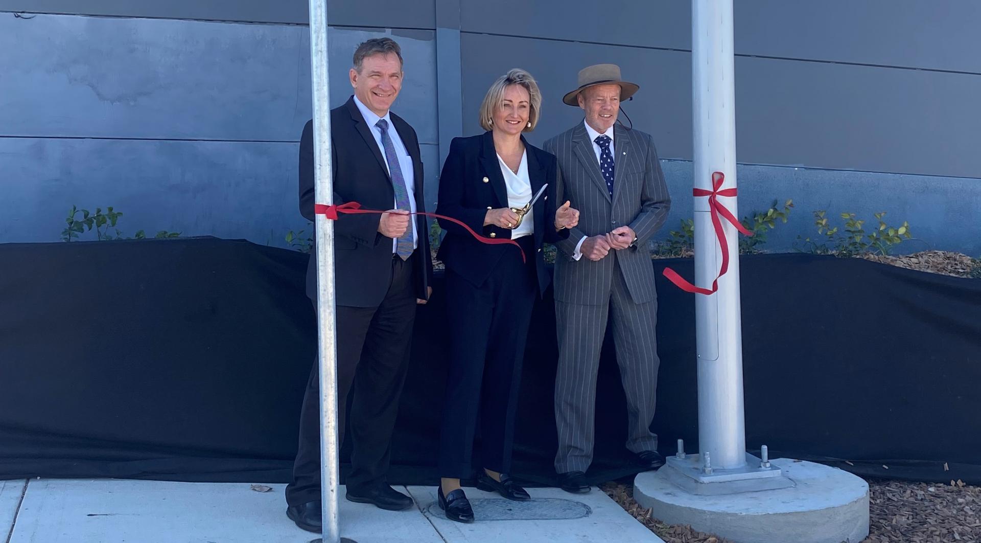 Parliamentary Secretary for Transport, Dr Marjorie O’Neil and Member for Blacktown, Mr Stephen Bali cutting the ribbon