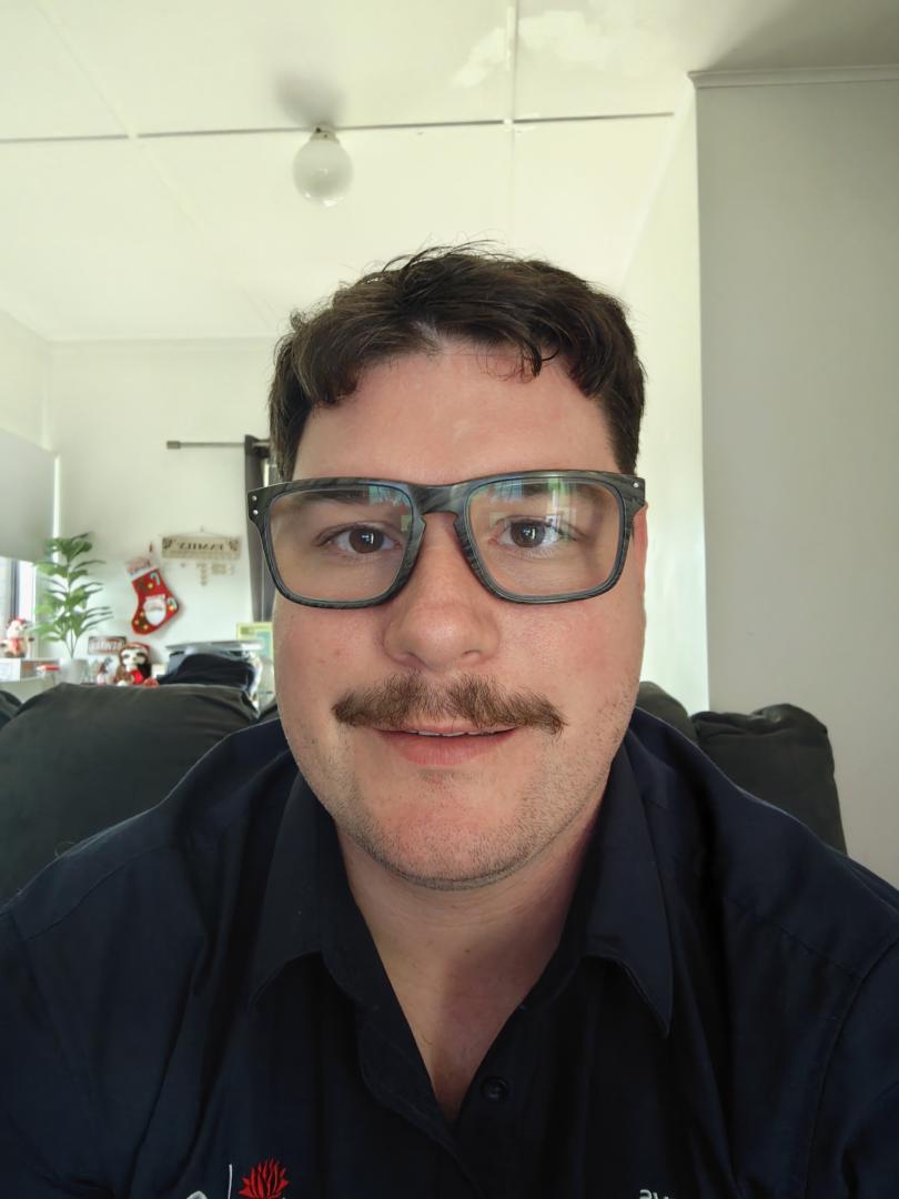 Mustache growing competition 